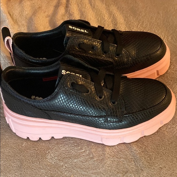 Sorel Shoes - SOREL Caribou X Leather Sneaker Waterproof Platform Women Sz 8 Black Pink